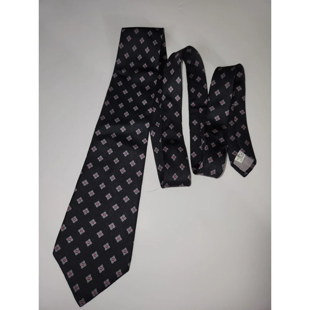 Dillards 100% Italian Silk Necktie Black Red Gray Tiny Flowers Tie EUC